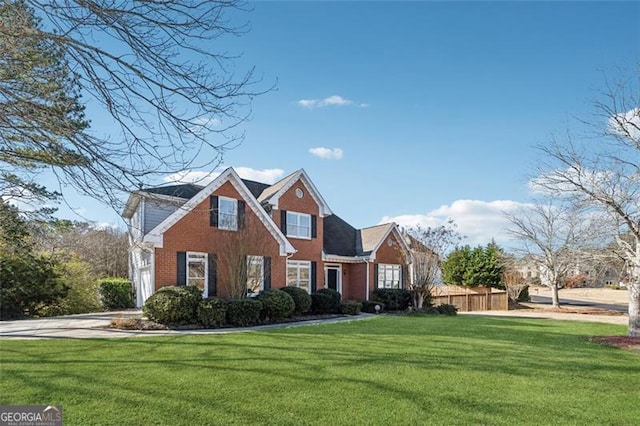 view of front of house featuring a front yard