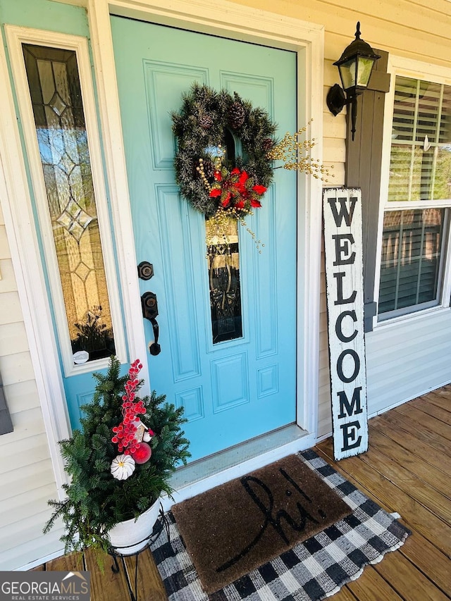 view of property entrance