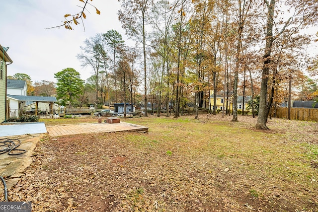 view of yard featuring a patio