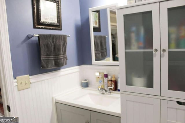 bathroom featuring vanity