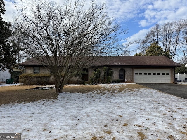 457 Castleaire Dr, Stone Mountain GA, 30087, 3 bedrooms, 2 baths house for sale