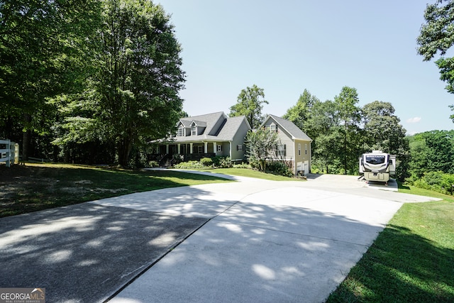 view of front of home with a front yard