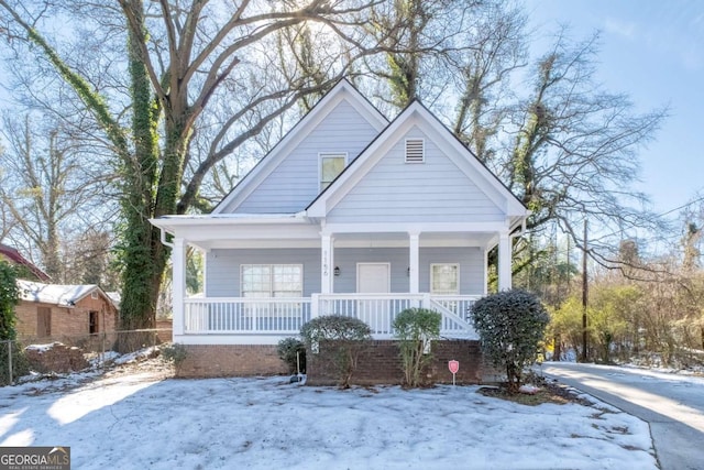 view of front facade with a porch