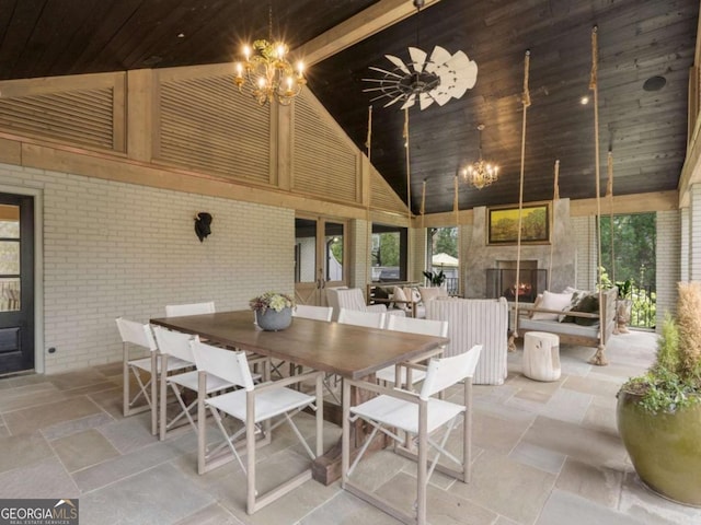 view of patio featuring ceiling fan and outdoor dining space