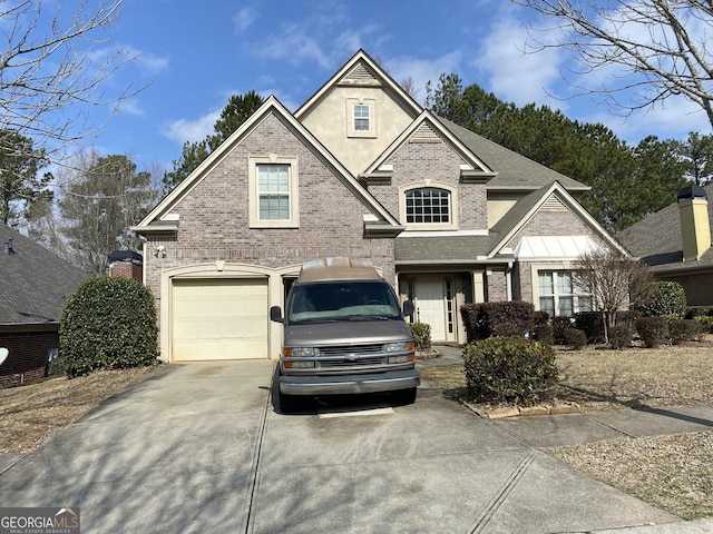 view of front facade with a garage