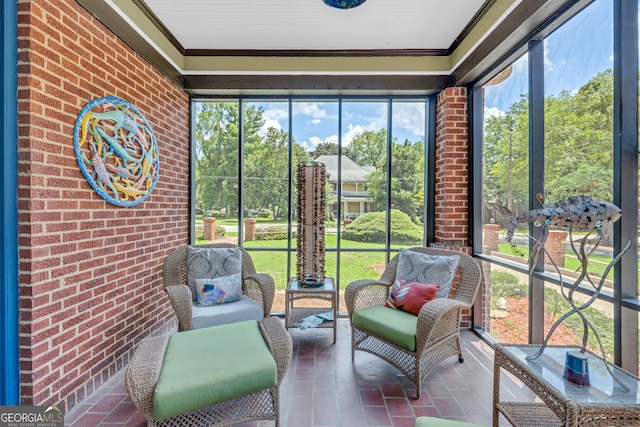 view of sunroom / solarium