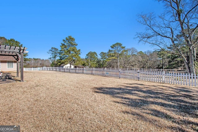 view of yard featuring a pergola