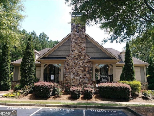 view of front of property