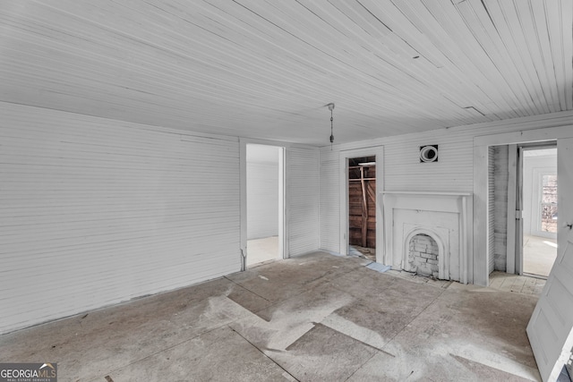 view of unfurnished living room