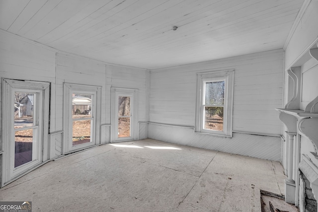 view of unfurnished living room