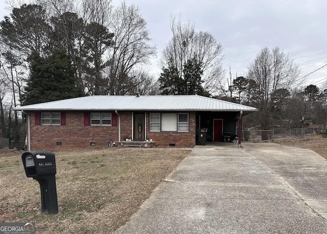 single story home with a carport