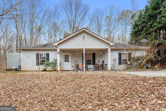 ranch-style house with a porch