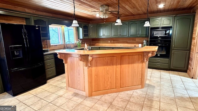 kitchen with wood ceiling, decorative light fixtures, a kitchen island with sink, black appliances, and sink