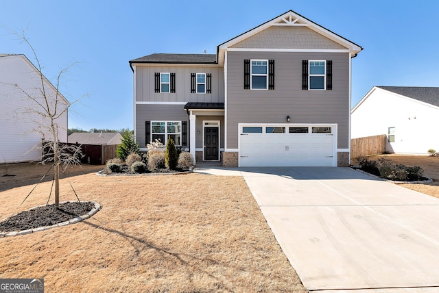 view of front of home featuring a garage