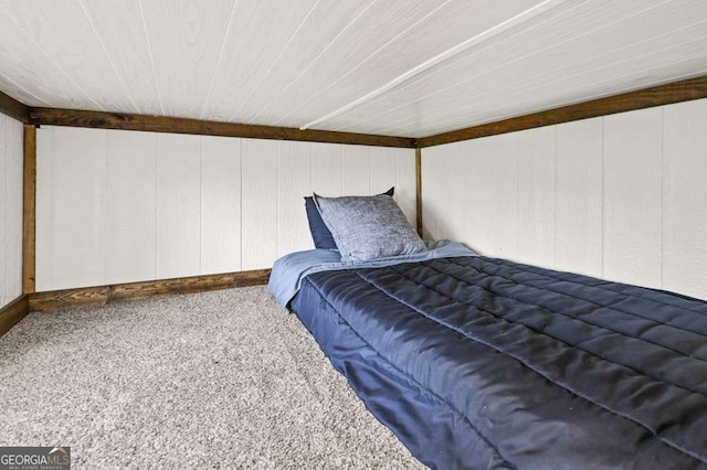 bedroom featuring carpet floors