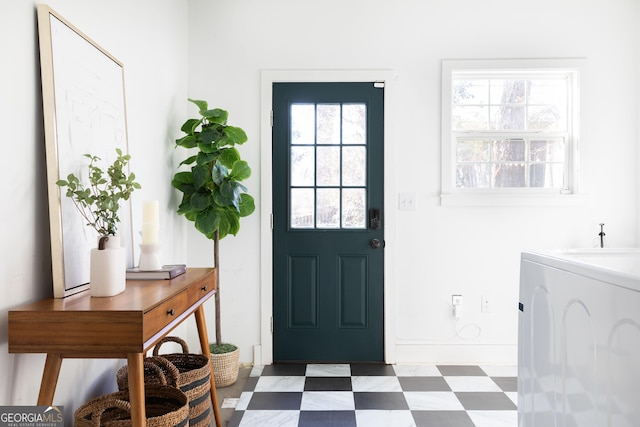 entryway featuring washer / clothes dryer