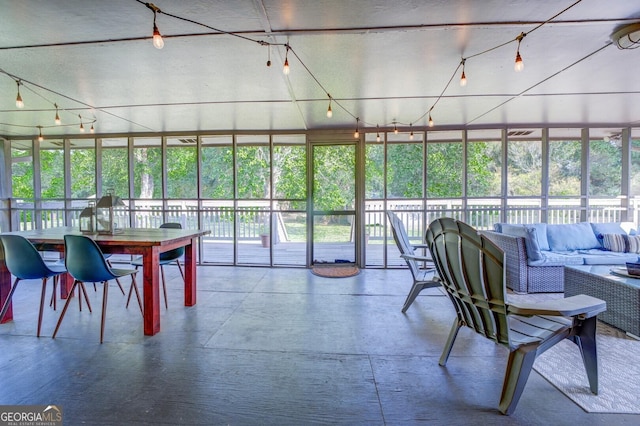 view of sunroom / solarium