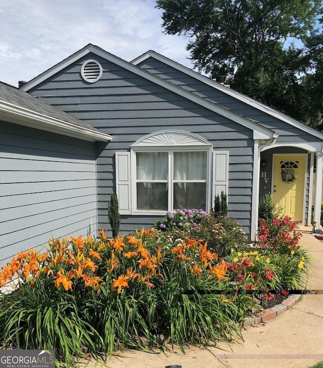 view of home's exterior