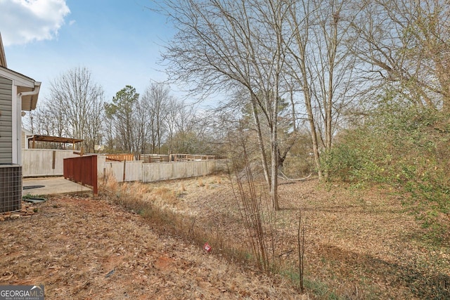 view of yard with cooling unit