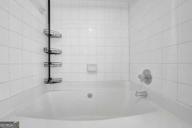 2700 Pine Tree Rd NE Unit 2306, Atlanta, GA 30324 - full bath with a tub to relax in and walk in shower