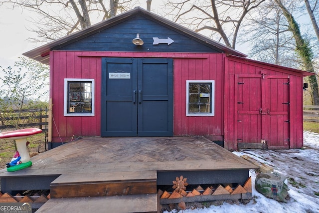 view of outbuilding