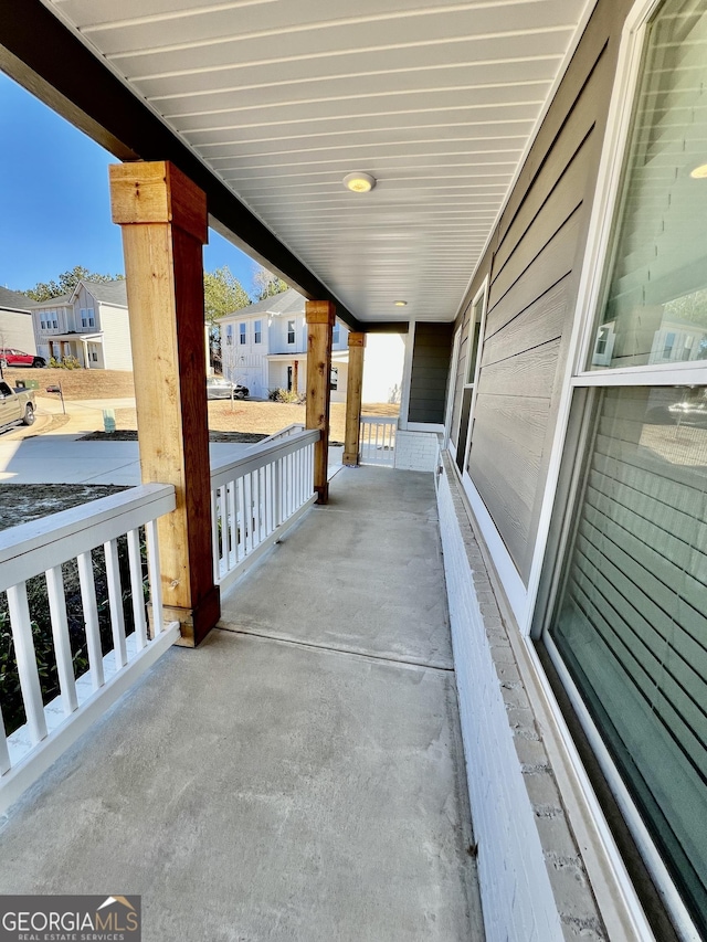 view of patio featuring covered porch