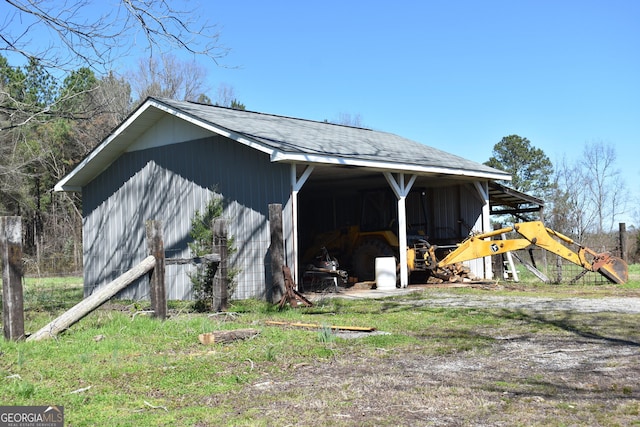 view of outdoor structure