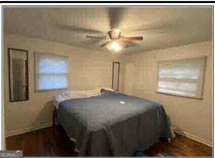 bedroom with ceiling fan