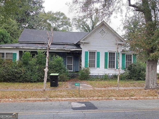 view of front of home