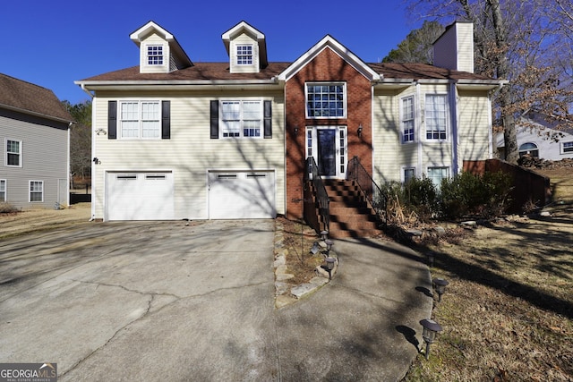 view of front facade featuring a garage