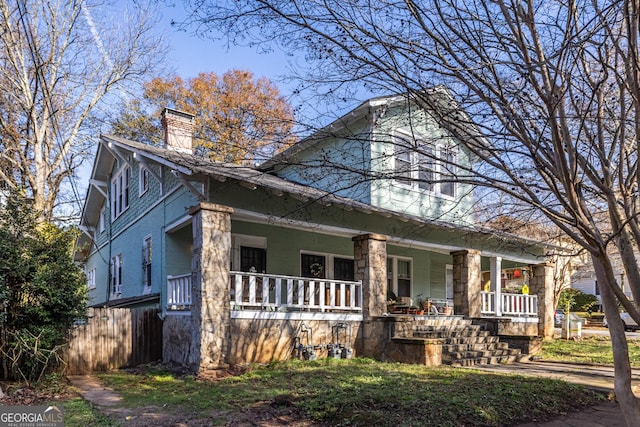 view of front facade with covered porch