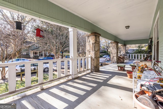 view of patio / terrace with covered porch