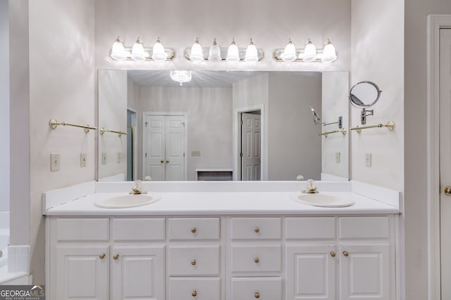 bathroom with vanity