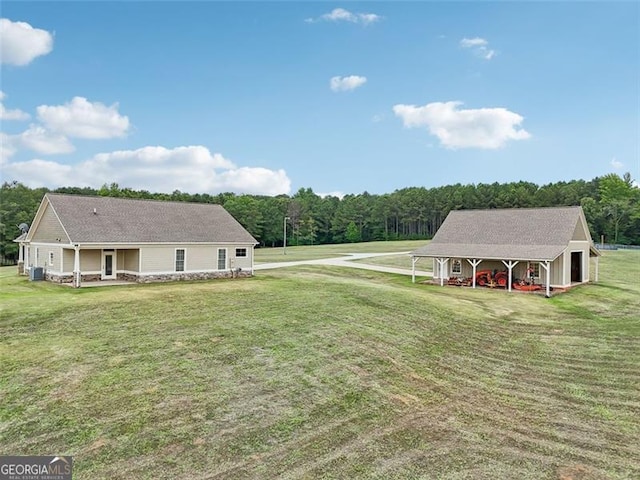 view of yard featuring central AC