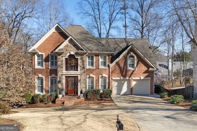 view of front facade featuring a garage