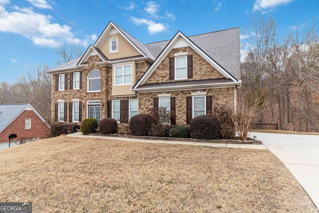 view of front of home with a front yard