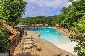 7141 Locust Ln, Jasper, GA 30143