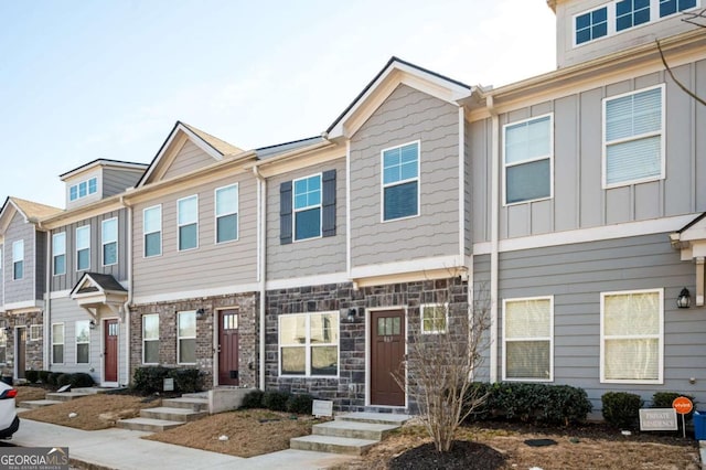 view of townhome / multi-family property