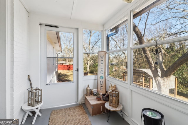 view of sunroom / solarium