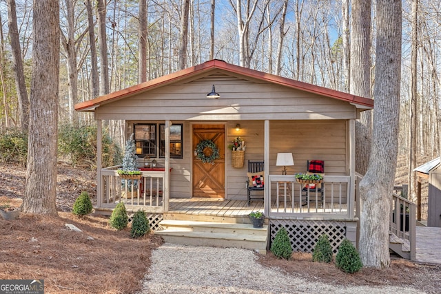 view of front of home with covered porch