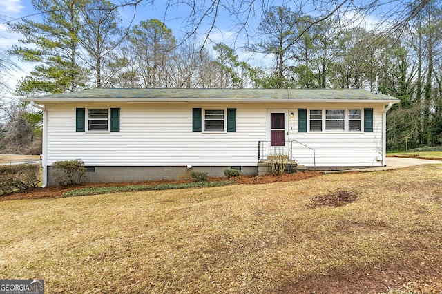 view of front of house with a front yard