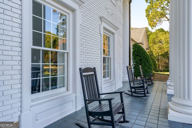 exterior space featuring a porch