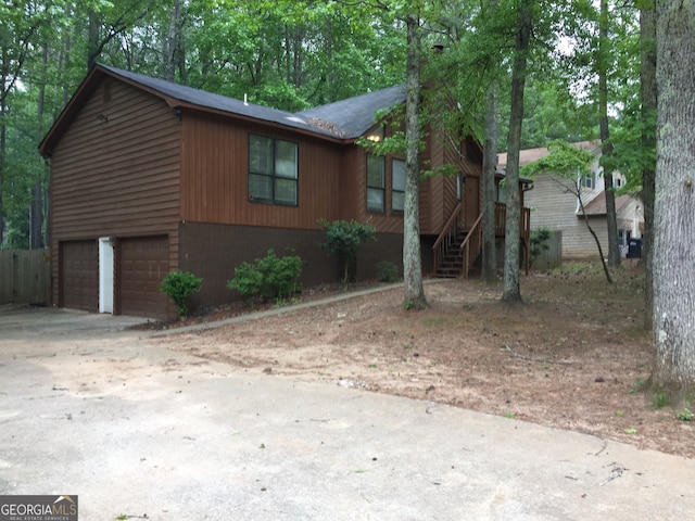 view of front of home with a garage