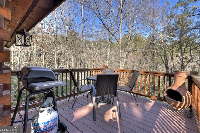 deck with grilling area