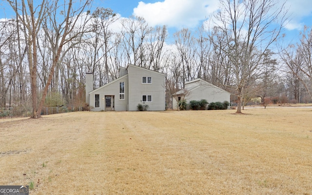 exterior space featuring a yard