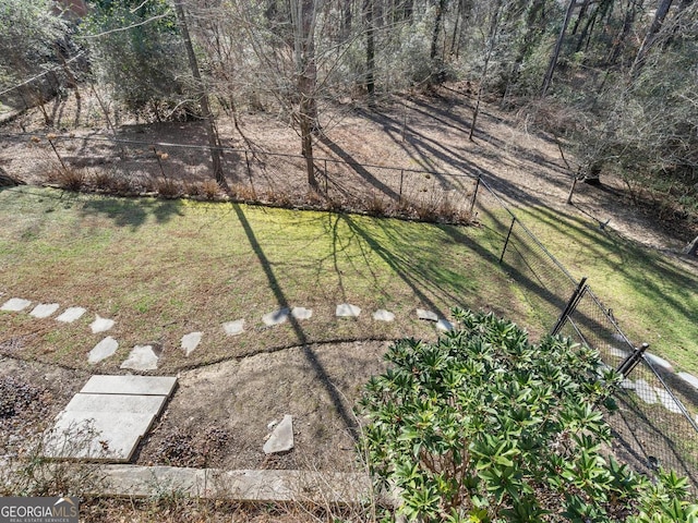 1500 W Wesley Rd NW, Atlanta, GA 30327 - view of yard with fence