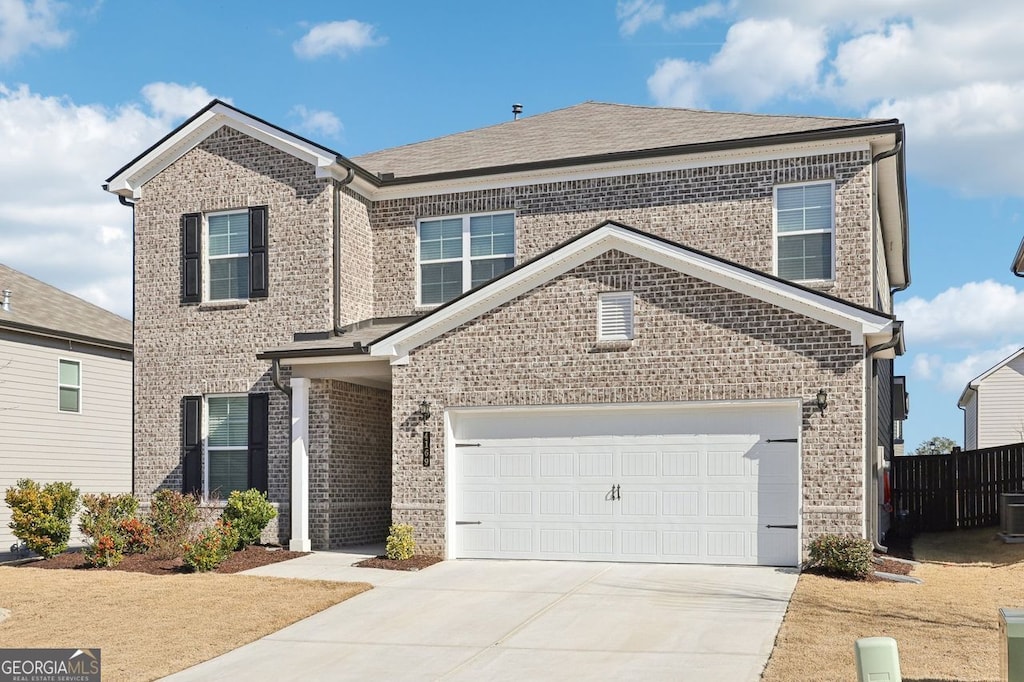 view of front facade with a garage