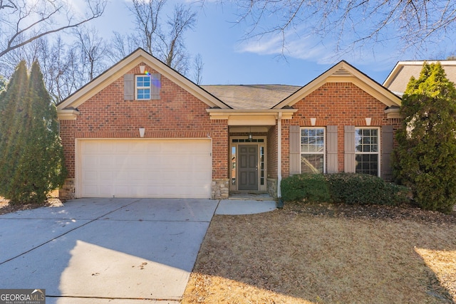 view of front property featuring a garage