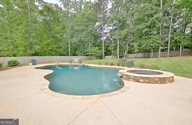 45 Misty Creek Cv, Newnan, GA 30265 - view of pool featuring a patio area, a pool with connected hot tub, and a diving board