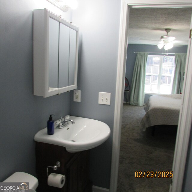 bathroom featuring toilet